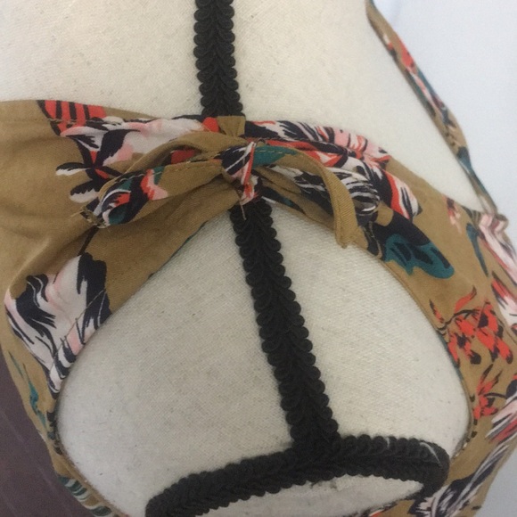 NWT Tropical wrap dress - Picture 5 of 10